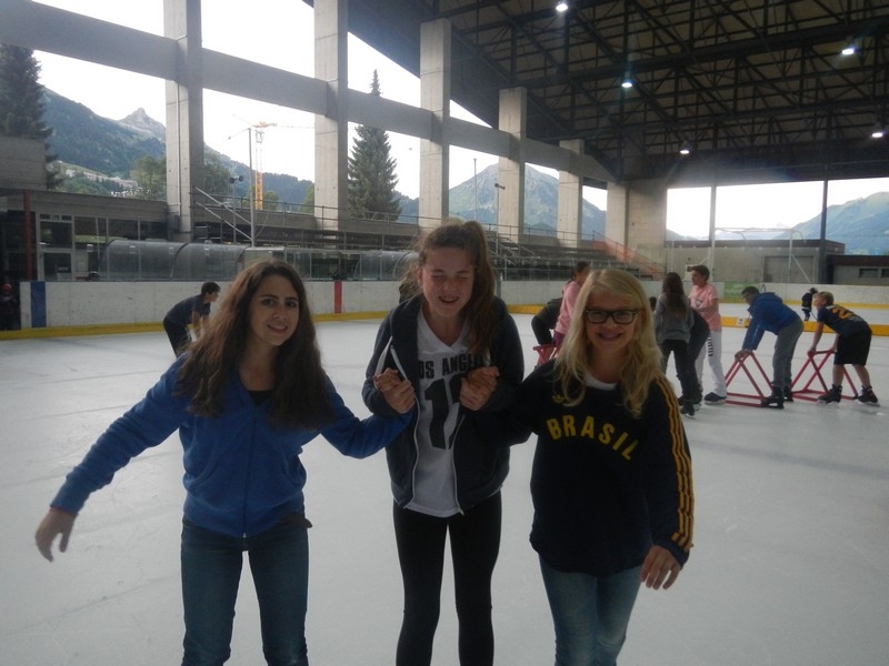 Village Camps International Summer Camp Leysin, Switzerland 2026-08-15 https://www.villagecamps.com/journals_admin/images/697-12-reds ice skate (14).jpg